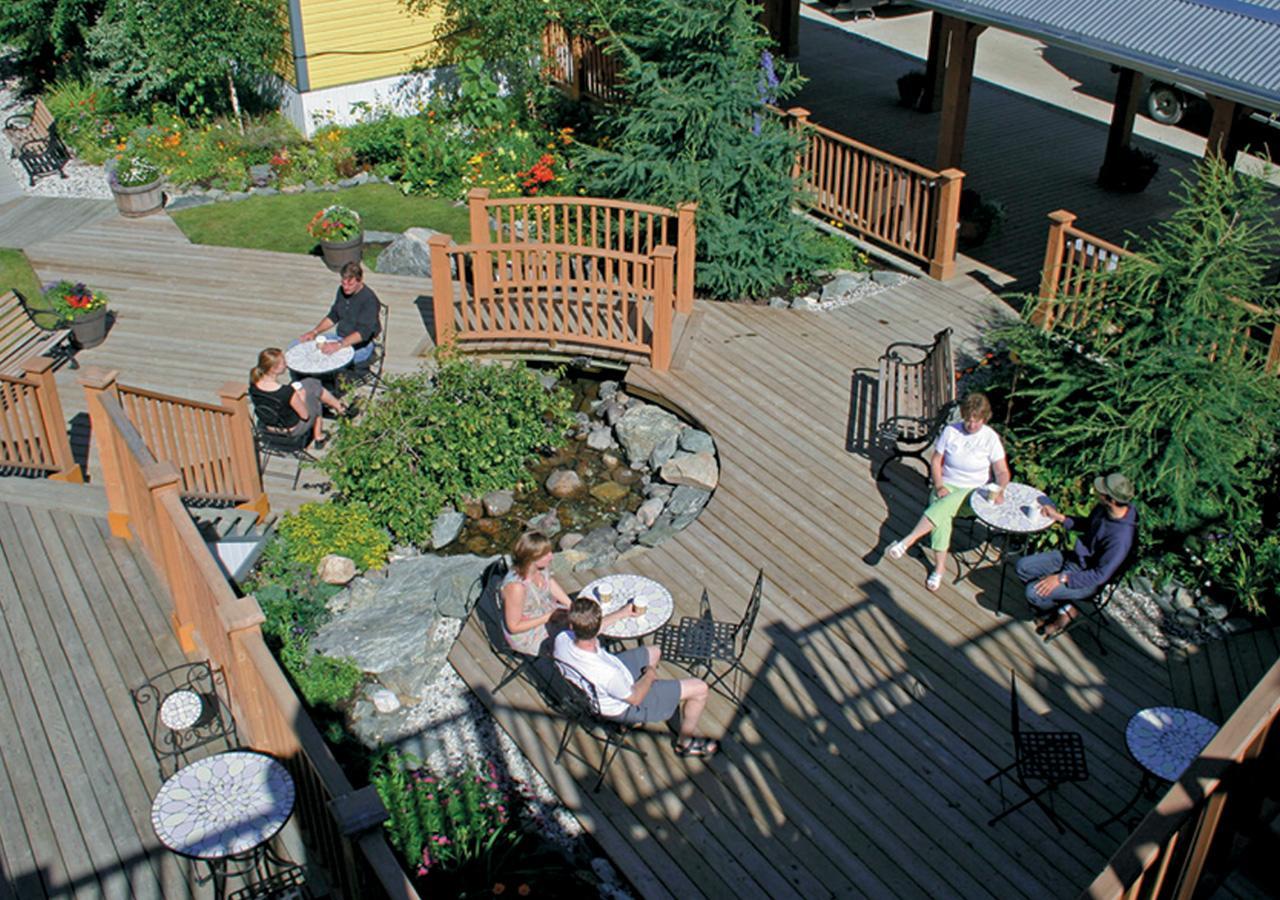 Holland America Dawson City Inn Εξωτερικό φωτογραφία